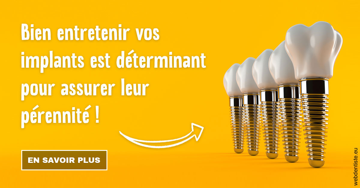 https://www.centredentaireollioules.fr/Entretien implants 2