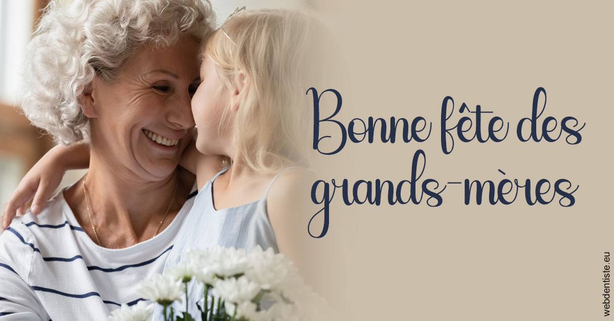 https://www.centredentaireollioules.fr/La fête des grands-mères 1